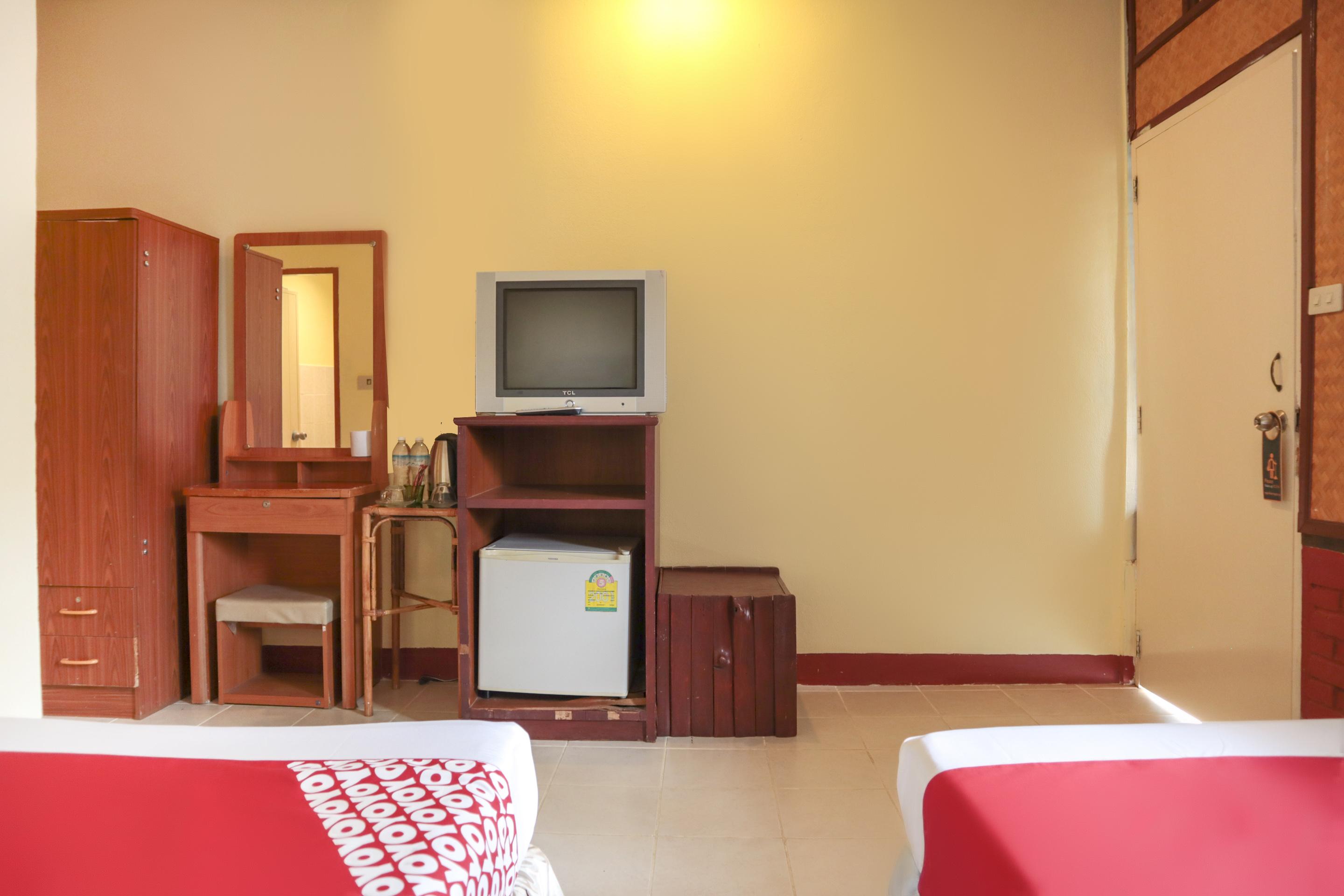 Oyo 681 Paradise Hotel Ao Nang Dış mekan fotoğraf