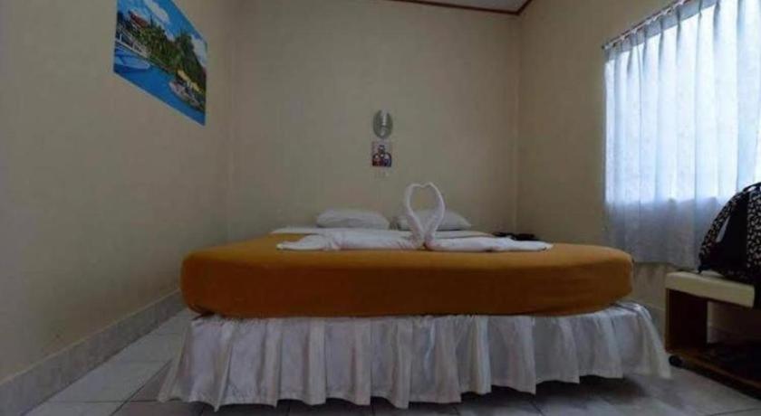 Oyo 681 Paradise Hotel Ao Nang Dış mekan fotoğraf