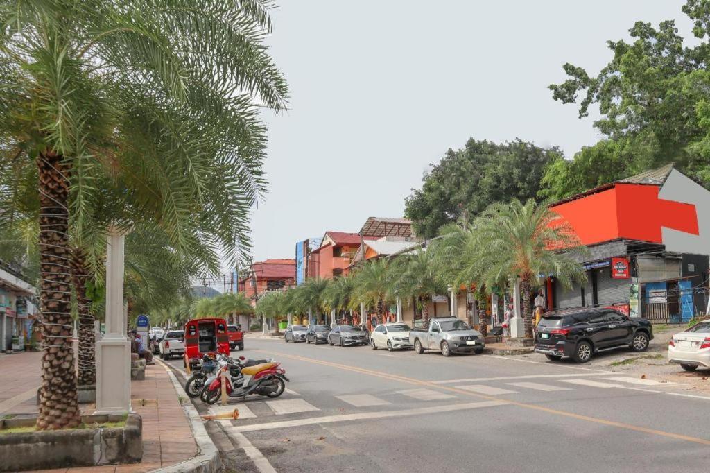 Oyo 681 Paradise Hotel Ao Nang Dış mekan fotoğraf